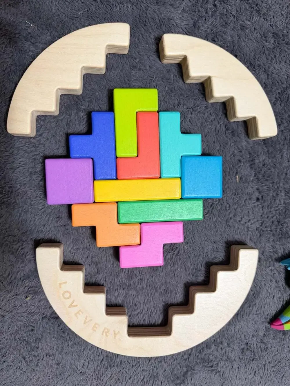 LOVEVERY puzzle Montessori toy Like new